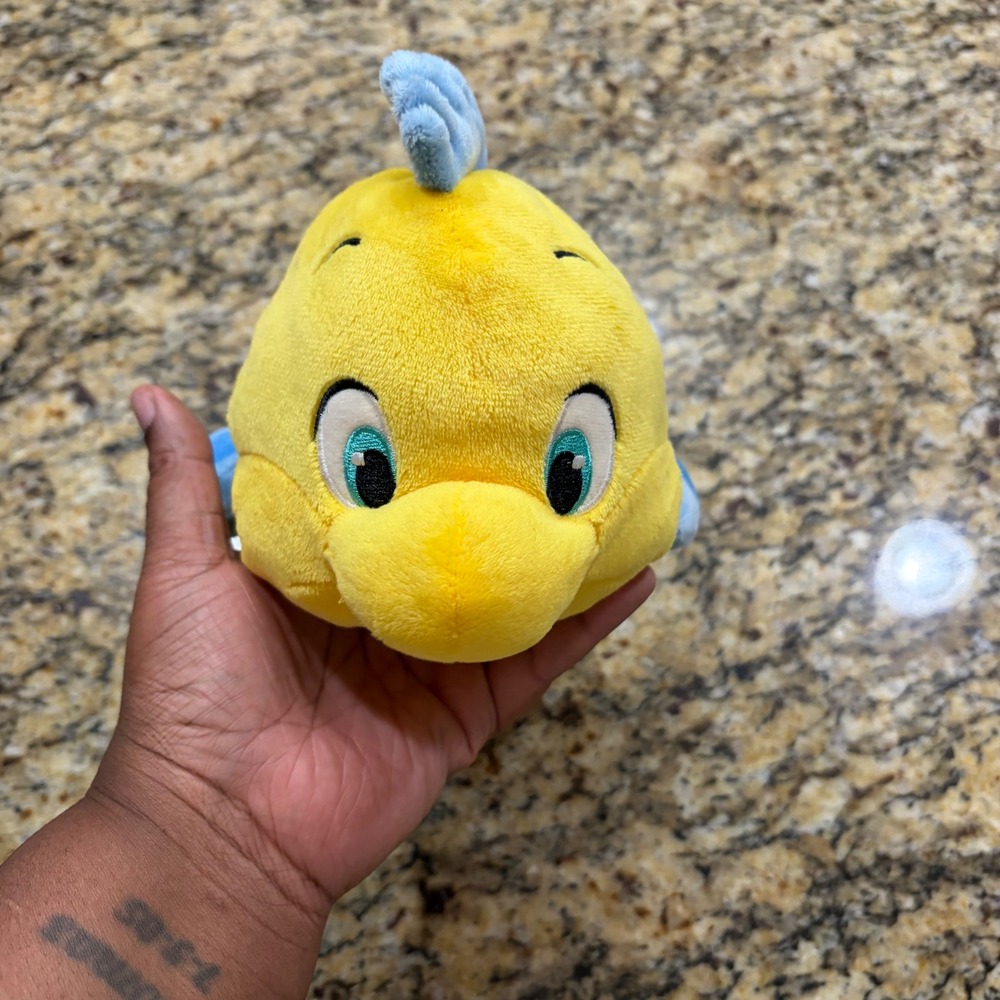 Disney Store The Little‎ Mermaid Flounder Plush Yellow Fish 10 Inch Authentic